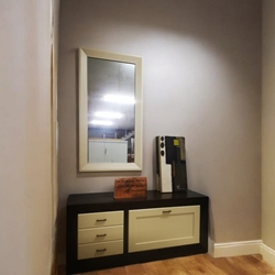 Zapatero de castaño macizo 1.30 + espejo - Imagen 2